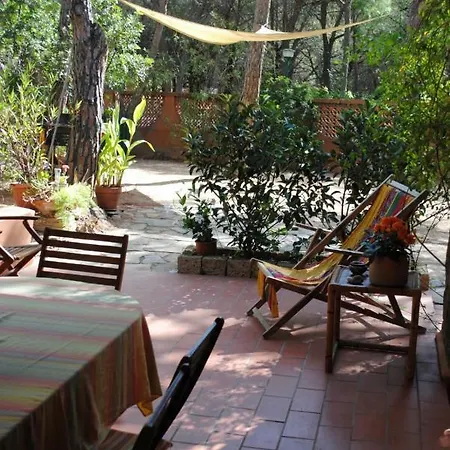 Via Dei Pini Fort Village