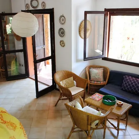 Via Dei Pini וילה