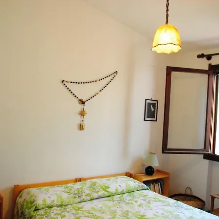 וילה Via Dei Pini *