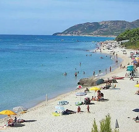 Via Dei Pini וילה